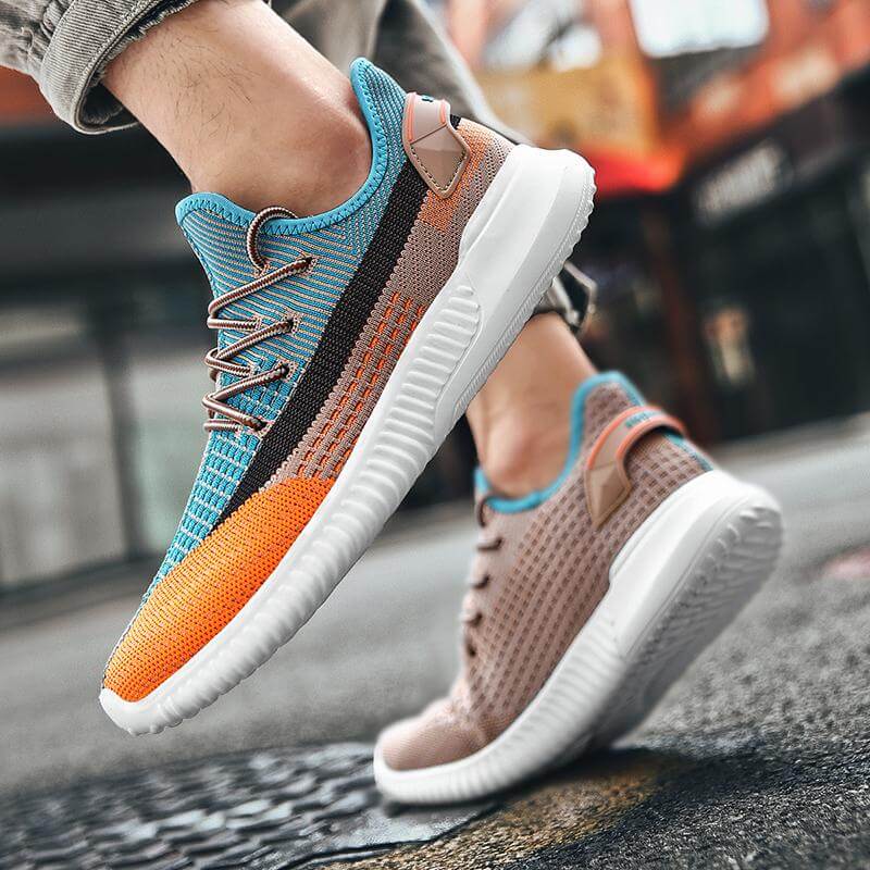 Sneakers för män i vävt mesh