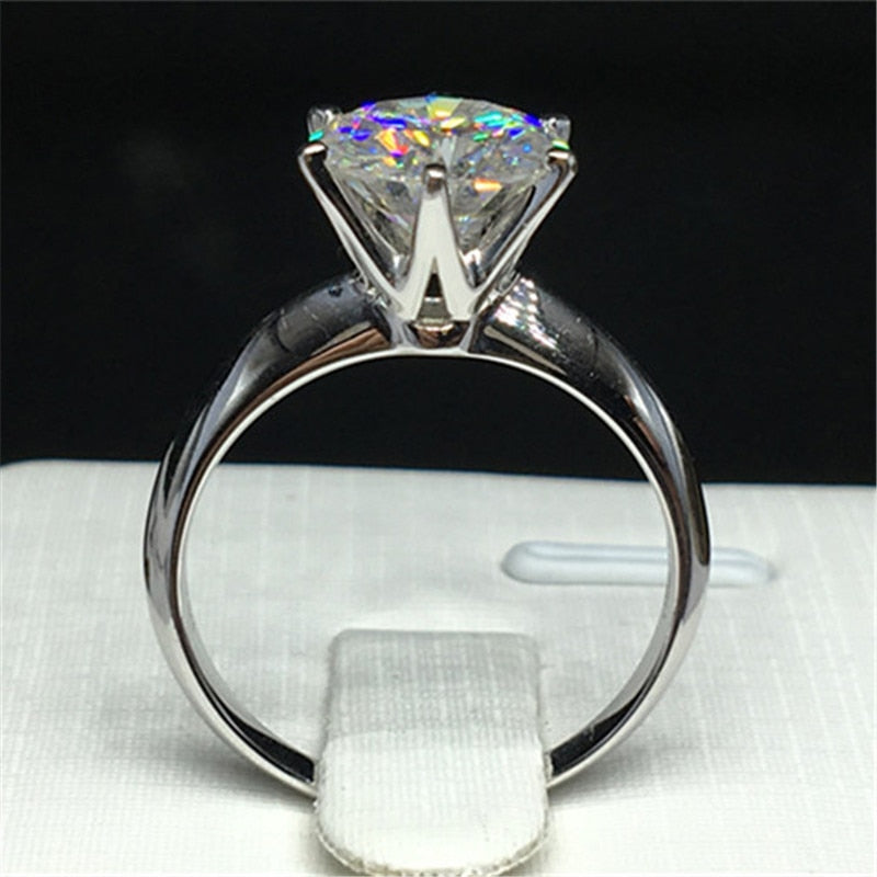 Diamantlöfte ring