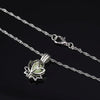Glödande Lotusblomma Halsband